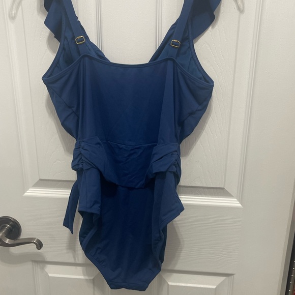 Bleu Rod Beattie one piece, bathing suit, navy blue size 10 like new - Picture 7 of 14